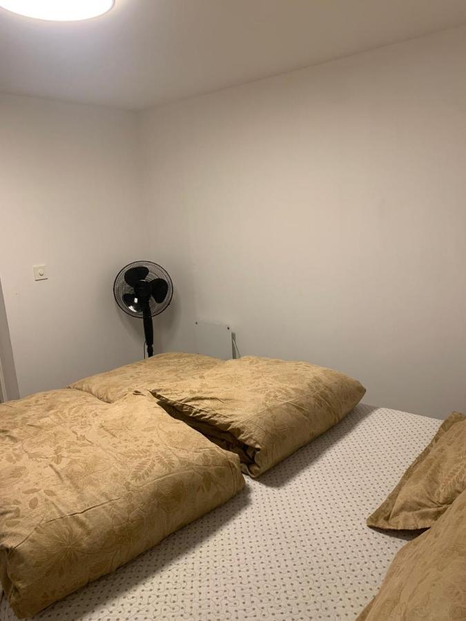Beautiful 2 Rooms Apartment In Klofta,Near Oslo Airport& Oslo Exterior foto