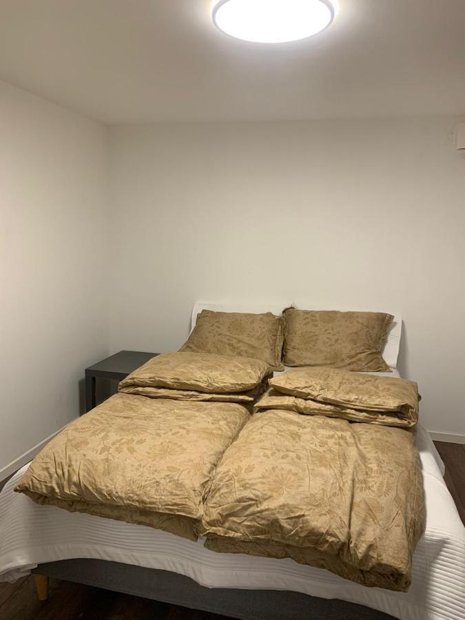 Beautiful 2 Rooms Apartment In Klofta,Near Oslo Airport& Oslo Exterior foto